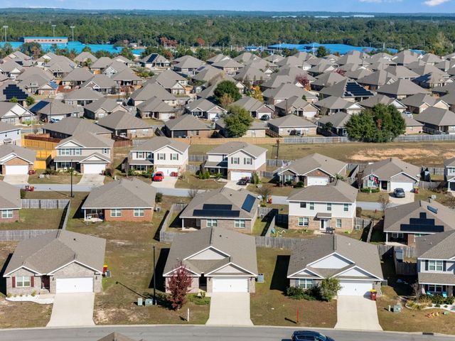 806 Moorhen Way, Crestview, FL 32539