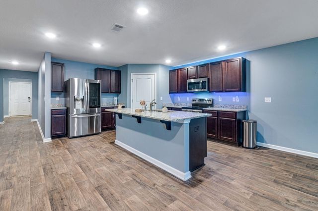 806 Moorhen Way, Crestview, FL 32539