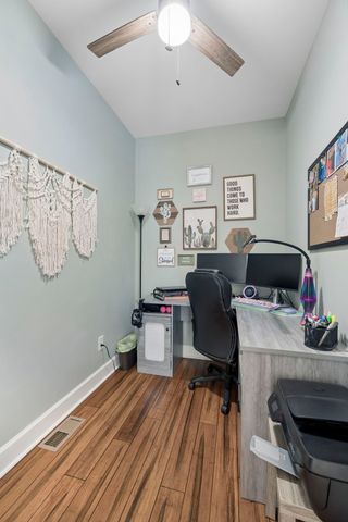4163 Old Highway 52, E, Westmoreland, TN 37186