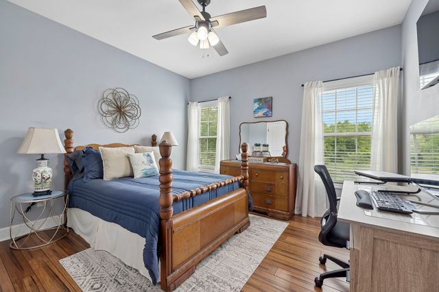 4163 Old Highway 52, E, Westmoreland, TN 37186