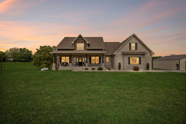4163 Old Highway 52, E, Westmoreland, TN 37186