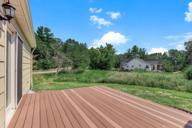 1922 Oakland Road, Minnetonka, MN 55305