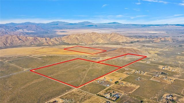 300 Highway 18, Lucerne Valley, CA 92356