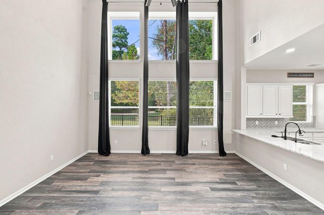 148 Cobble Medley Court, Conroe, TX 77318