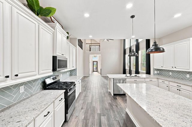 148 Cobble Medley Court, Conroe, TX 77318