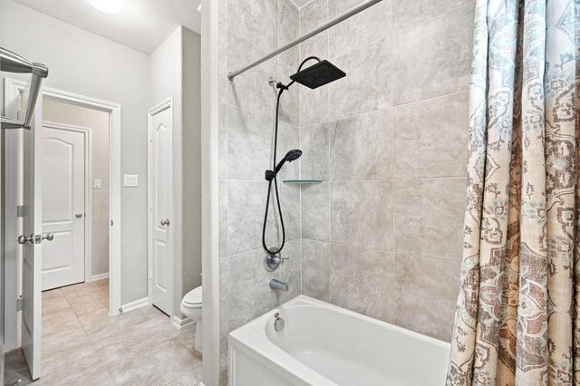 148 Cobble Medley Court, Conroe, TX 77318