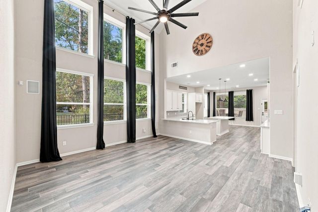 148 Cobble Medley Court, Conroe, TX 77318