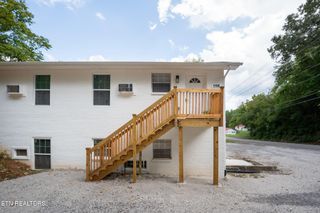 1150 Lake City Hwy, Clinton, TN 37716