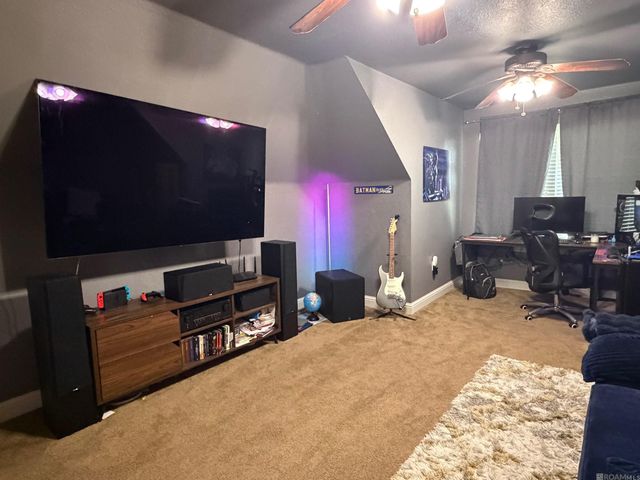 12028 Hollywood Park Dr, Geismar, LA 70734