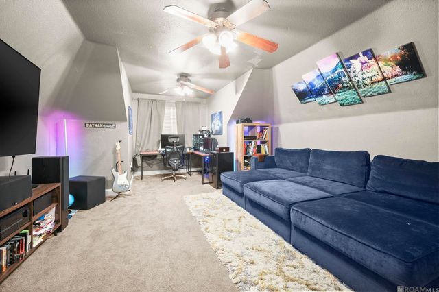 12028 Hollywood Park Dr, Geismar, LA 70734