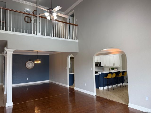 12028 Hollywood Park Dr, Geismar, LA 70734