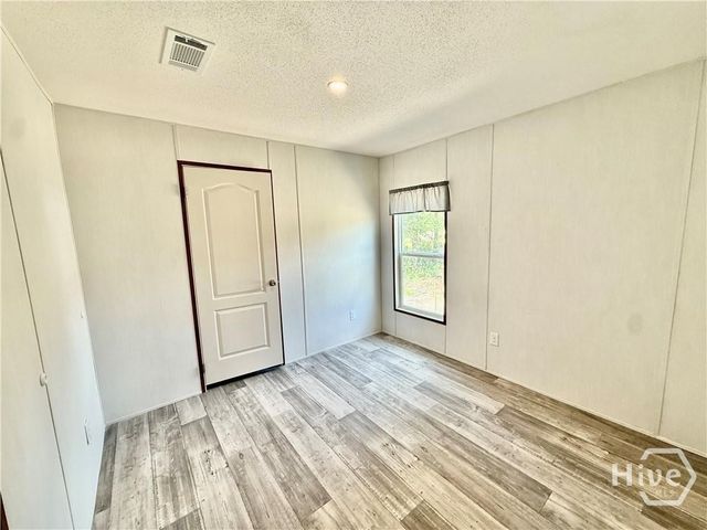 319 County Line Road, Hinesville, GA 31313