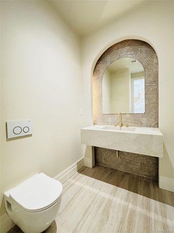 136 Park Street, Woodmere, NY 11598