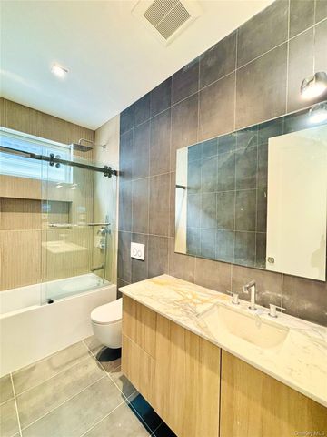 136 Park Street, Woodmere, NY 11598