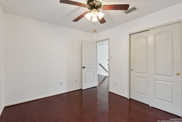 23 Terrace Pl, San Antonio, TX 78230