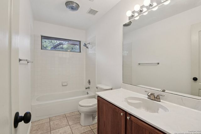 23 Terrace Pl, San Antonio, TX 78230