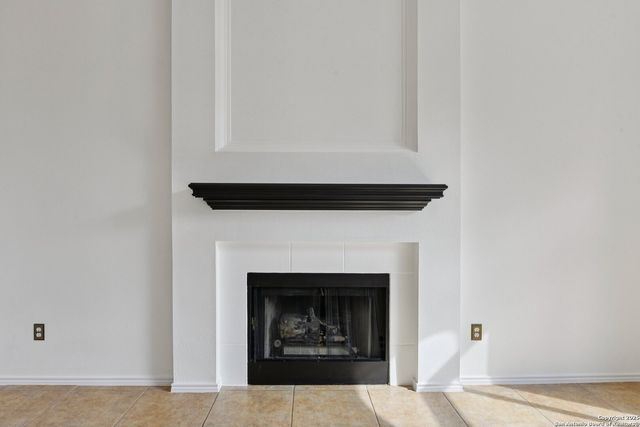 23 Terrace Pl, San Antonio, TX 78230