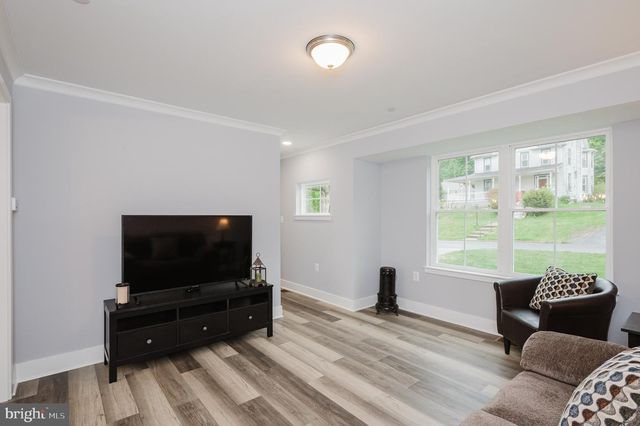 1620 CHESTNUT ST, Whiteford, MD 21160