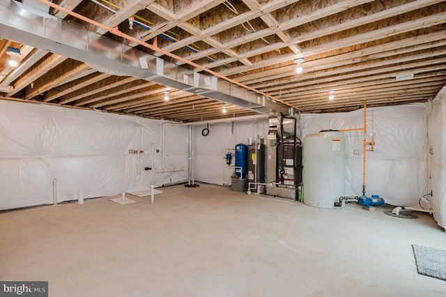 1620 CHESTNUT ST, Whiteford, MD 21160