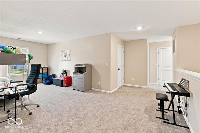 6039 Madera Drive, Whitestown, IN 46075
