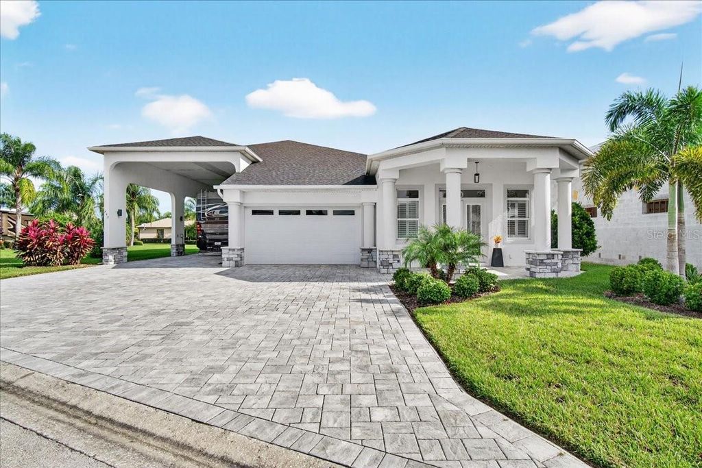 743 TEABERRY TRAIL, Polk City, FL 33868