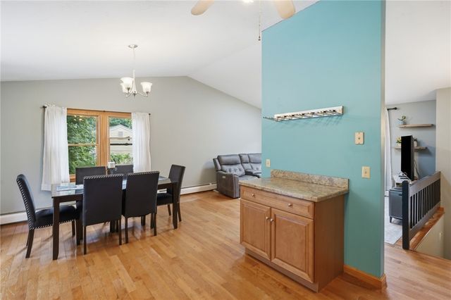 3870 Diamond Hill Road, Cumberland, RI 02864