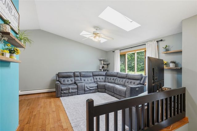 3870 Diamond Hill Road, Cumberland, RI 02864