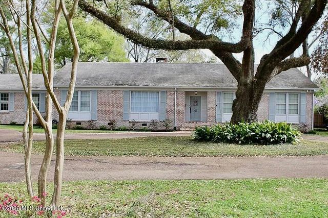 101 Sgt Prentiss Drive, Natchez, MS 39120