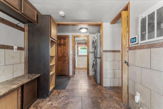 1496 RUSSELL STREET, Green Bay, WI 54304