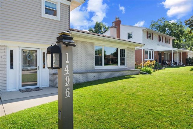 1496 RUSSELL STREET, Green Bay, WI 54304
