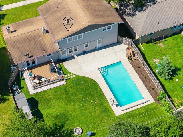 1496 RUSSELL STREET, Green Bay, WI 54304
