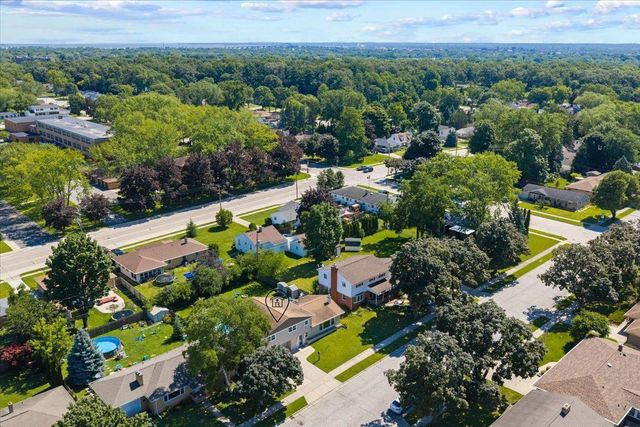 1496 RUSSELL STREET, Green Bay, WI 54304