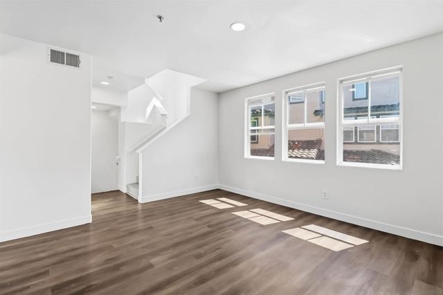 1479 Paseo Aurora, San Diego, CA 92154