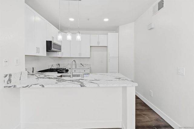 1479 Paseo Aurora, San Diego, CA 92154