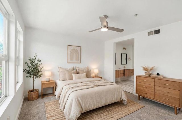 1479 Paseo Aurora, San Diego, CA 92154