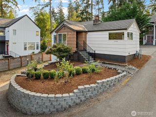 15245 Fremont Avenue N, Shoreline, WA 98133