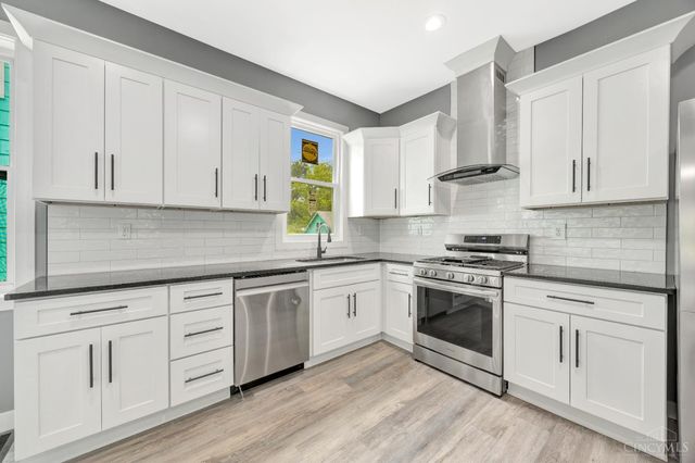 81 Hillsdale Avenue, Cincinnati, OH 45216