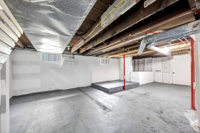 81 Hillsdale Avenue, Cincinnati, OH 45216