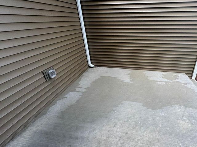 547 Oak Opening Drive, Stoughton, WI 53589