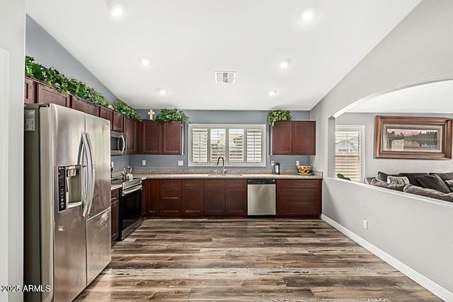 10442 W TORONTO Way, Tolleson, AZ 85353