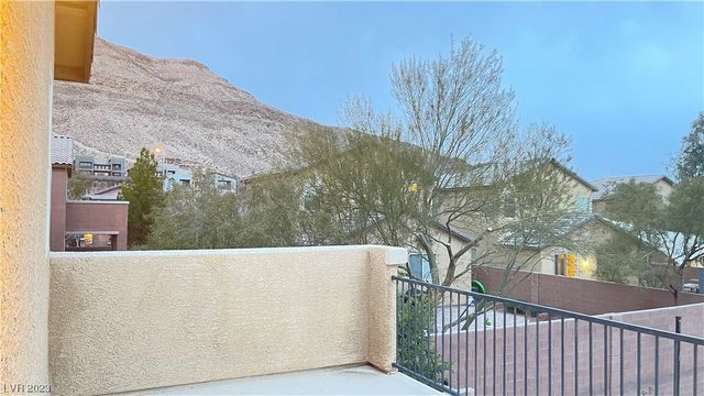 10160 HOLLIS MOUNTAIN Avenue, Las Vegas, NV 89148