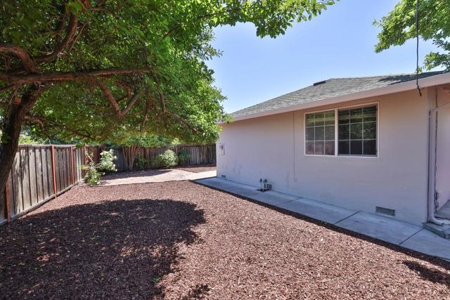 263 E Hemlock Avenue, Sunnyvale, CA 94085