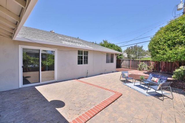 263 E Hemlock Avenue, Sunnyvale, CA 94085