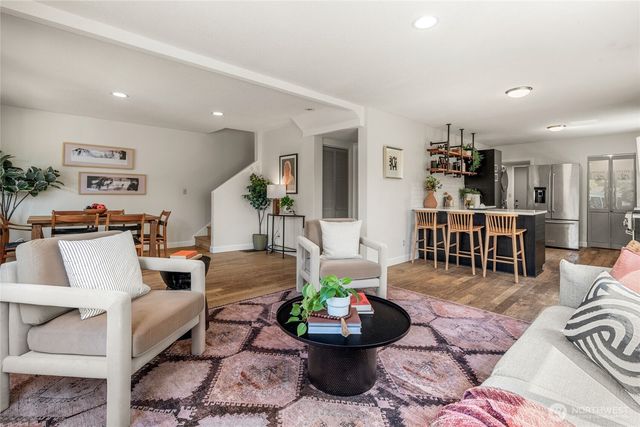 5328 12th Avenue S, Seattle, WA 98108