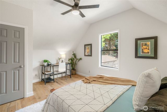 5328 12th Avenue S, Seattle, WA 98108
