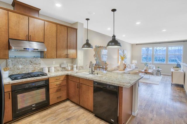 1365 Merry Loop, Milpitas, CA 95035