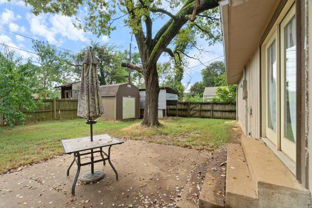 111 Sunset Place, Searcy, AR 72143