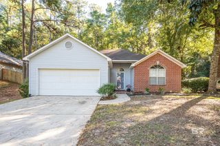 136 Donna Circle, Daphne, AL 36526