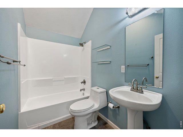 2612 Thornbird Pl, Boulder, CO 80304