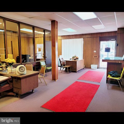 534 8TH ST SE, Washington, DC 20003